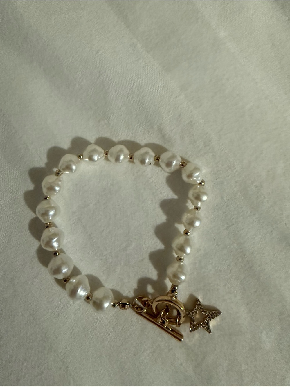 Park lane Pearl Bead Bracelet with Gold Star Charm - White
